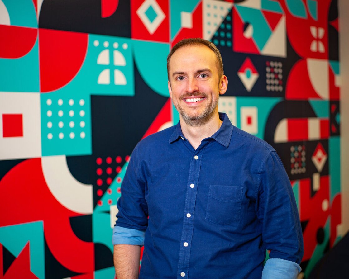 bobmoore-crossbeamsign-02-1200x960